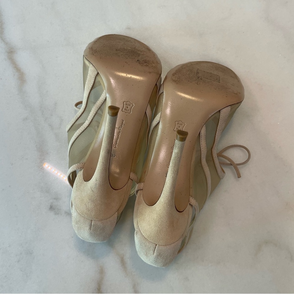 Gianvito Rossi Lace Up Sandals - Picture 8 of 13